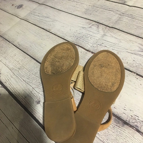 Lucky brand leather and gold metallic slip on sandals | 6M - Picture 3 of 9